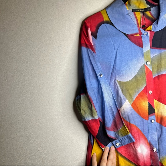 NWT! Radzoli women pearl button down sheer colorful artsy 100% cotton top sz XL - Picture 3 of 8